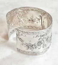 Load image into Gallery viewer, Antique French Karen Lindner Designs Sterling Napkin Ring Cuff Bracelet
