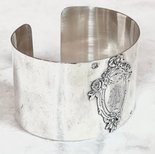 Load image into Gallery viewer, Antique French Karen Lindner Designs Sterling Napkin Ring Cuff Bracelet
