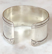 Load image into Gallery viewer, Antique French Karen Lindner Designs Sterling Napkin Ring Cuff Bracelet
